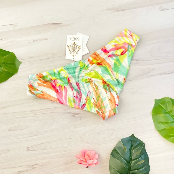 BECCA Coral Reef Bikini Bottom 👙 - Picture 4 of 7